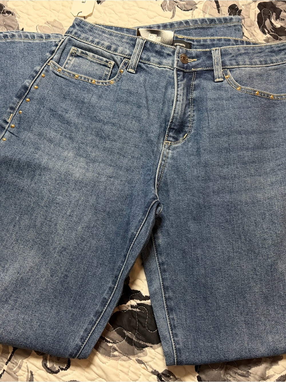 Express Straight-Leg Blue Denim Jeans with Stud Accents
